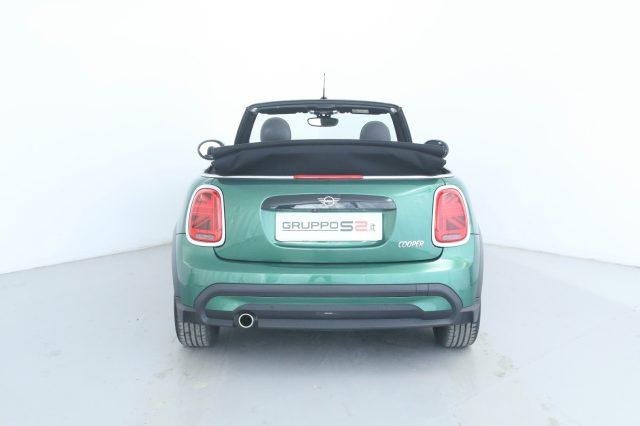 MINI Cabrio 1.5 Cooper Cabrio Premium Plus Package
