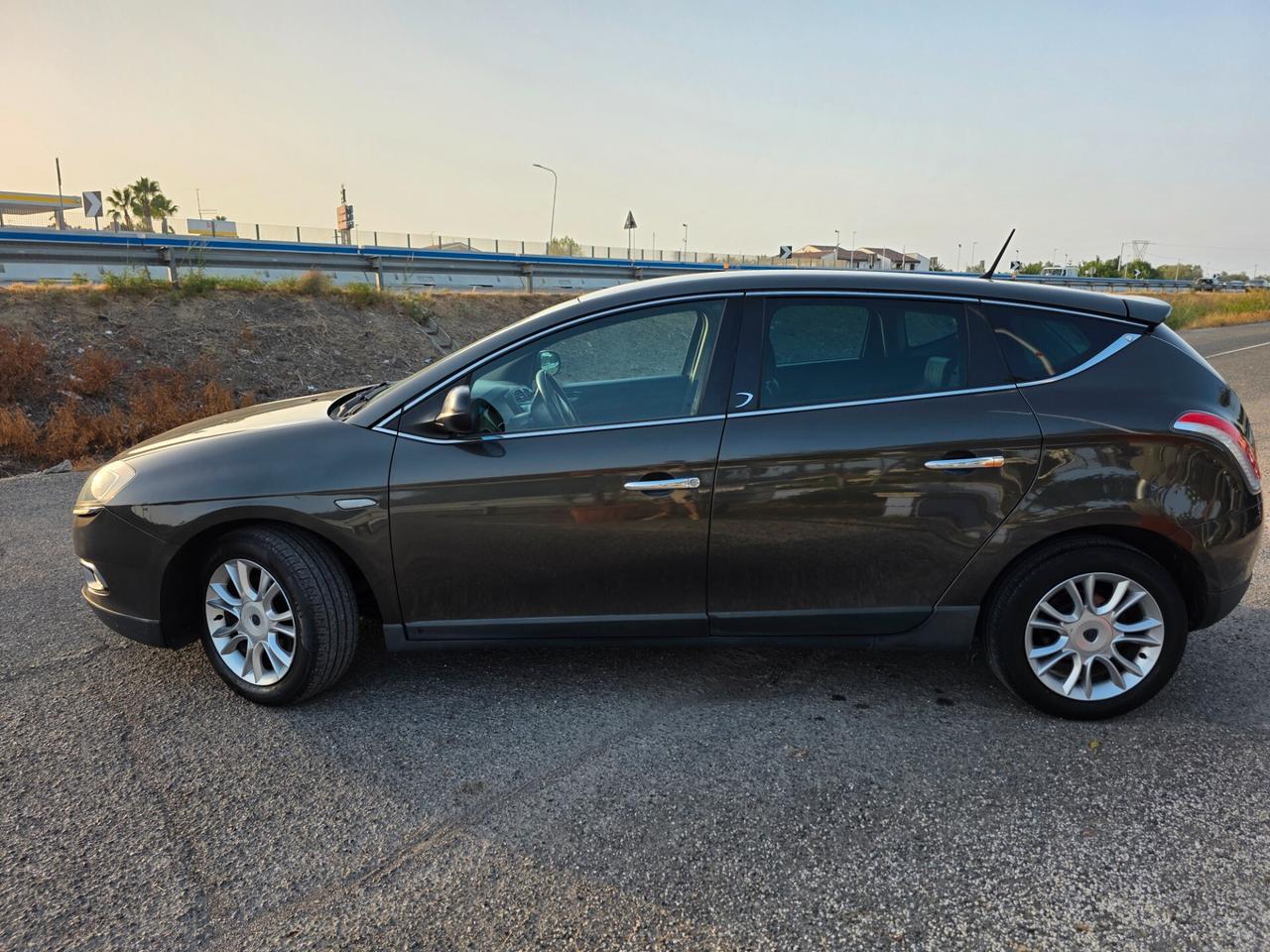Lancia Delta 1.6 MJT DPF Oro