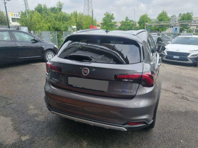 FIAT Tipo 1.0 5 porte Cross