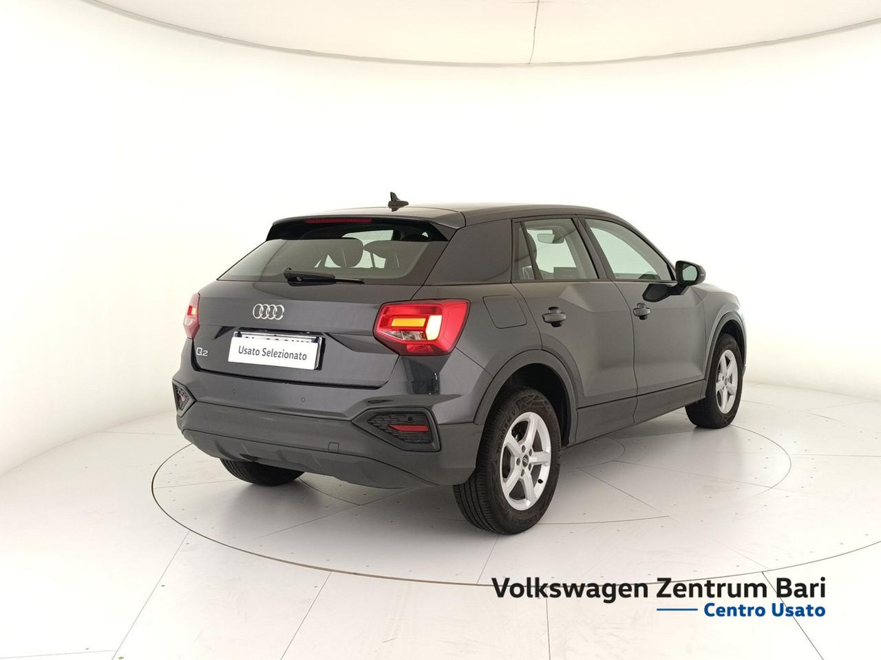 Audi Q2 35 2.0 tdi business s-tronic