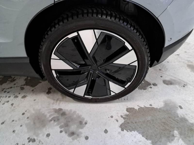 VOLVO Ex30 Single Motor Extended Range Rwd Ultra