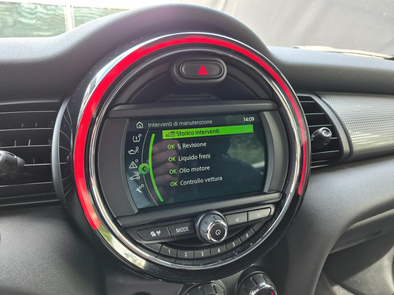 MINI Cooper D 1.5 *STORICO TAGLIANDI MINI* LED NAVI CLIMA AUTO