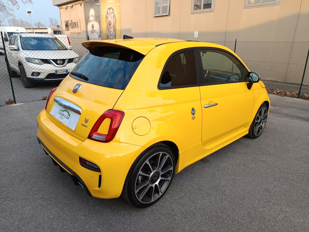 Abarth 595 1.4 Turbo T-Jet 165 CV Turismo GIALLO MODENA