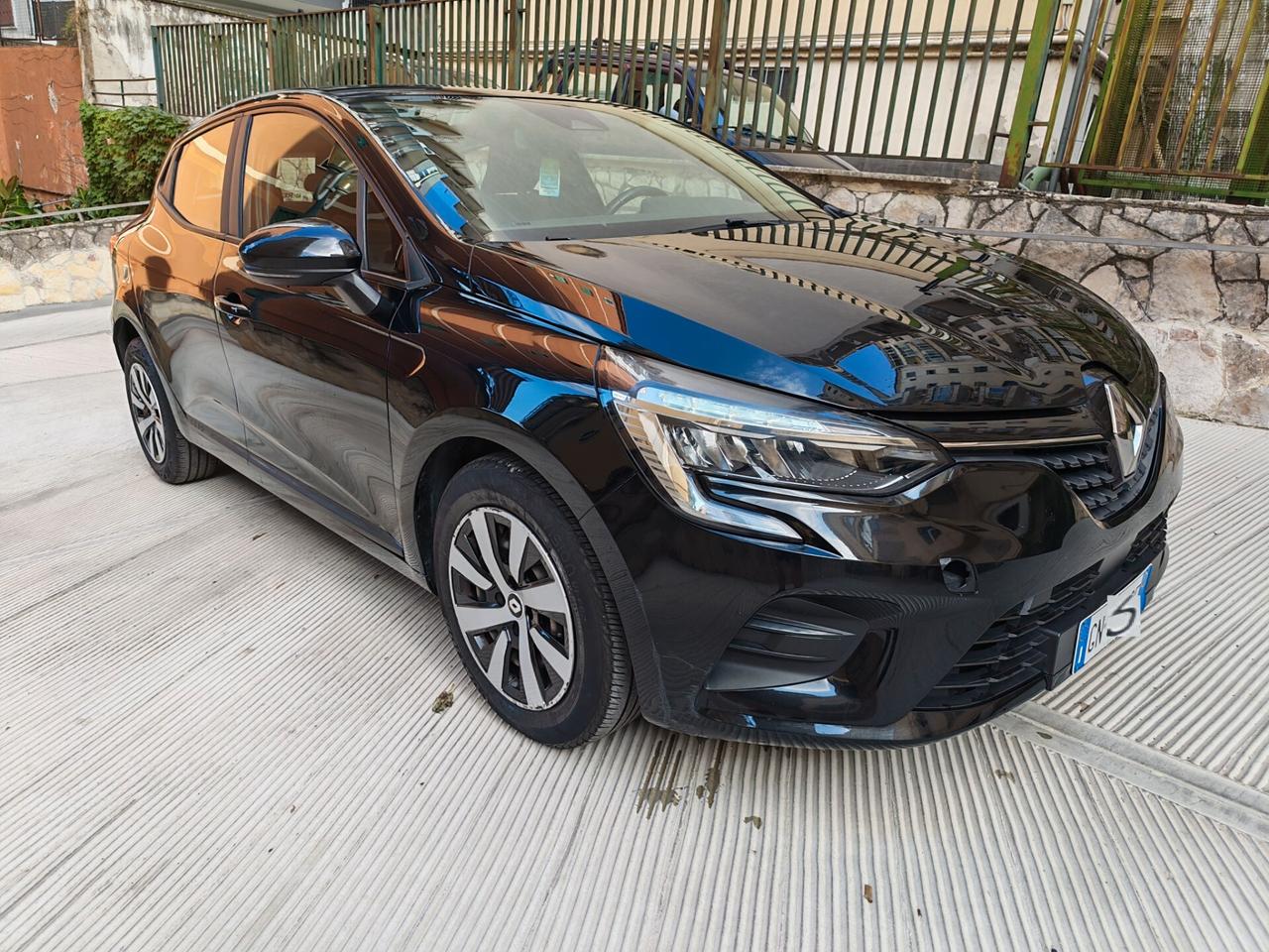 Renault Clio 1.0 90cv 6 marce - GARANZIA - IVA ESPOSTA