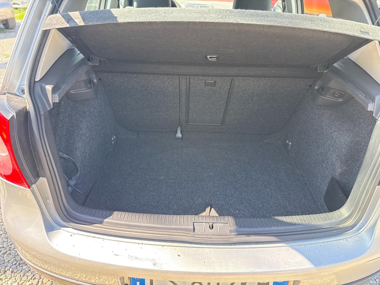 Volkswagen Golf 1.6 16V FSI 5p. Comfortline