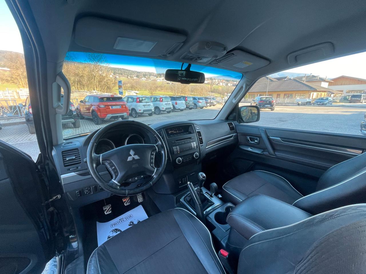 Mitsubishi Pajero 3.2 DI-D 16V 3p. Invite "MANUALE+GANCIO"