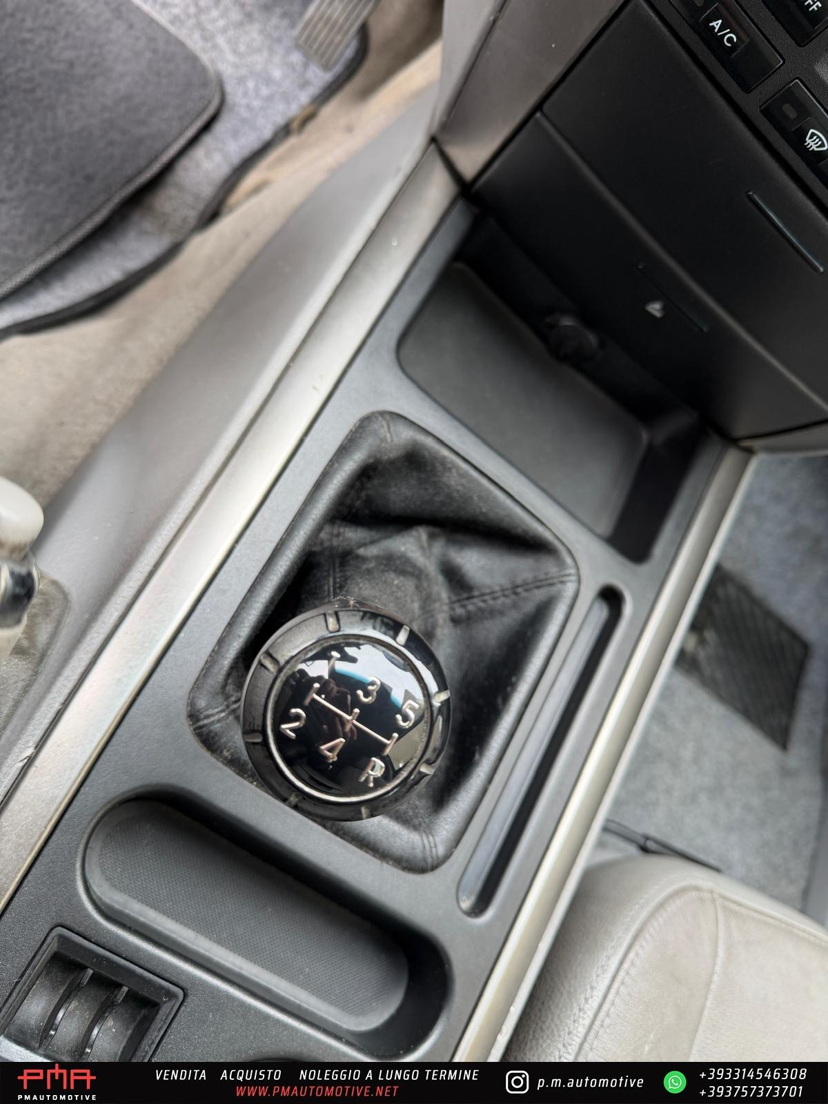 Kia Sorento 2.5 16V CRDI 4WD Active