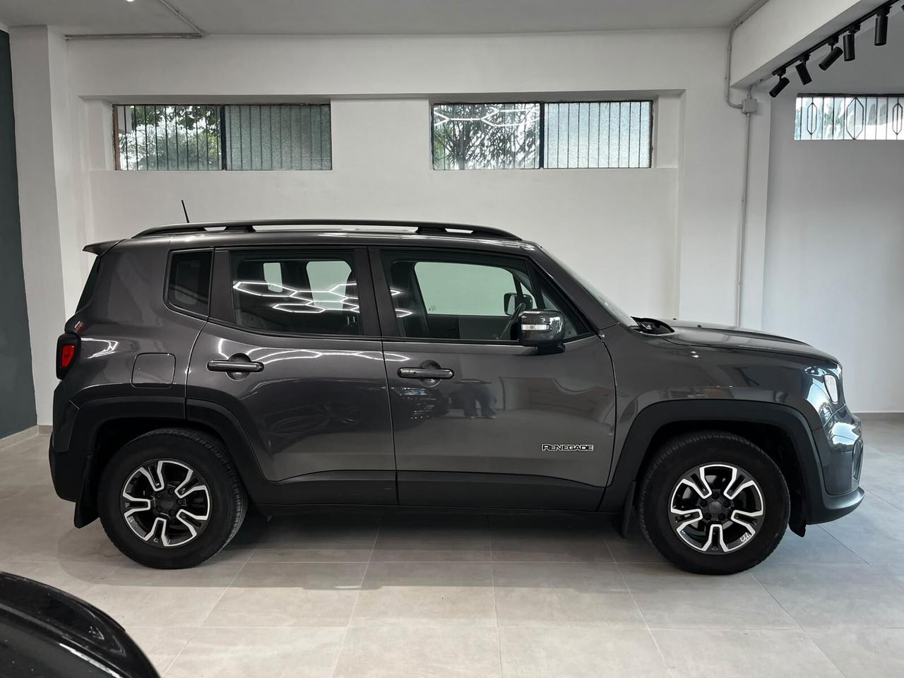 Jeep Renegade 1.6 Mjt 120 CV Longitude