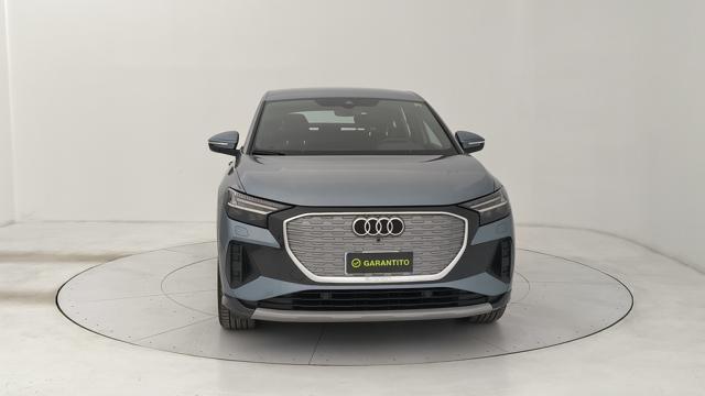 AUDI Q4 e-tron 40 Business Advanced
