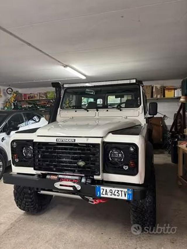 LAND ROVER Defender 90 2.5 Td5 Station Wagon - C.TO VENDITA