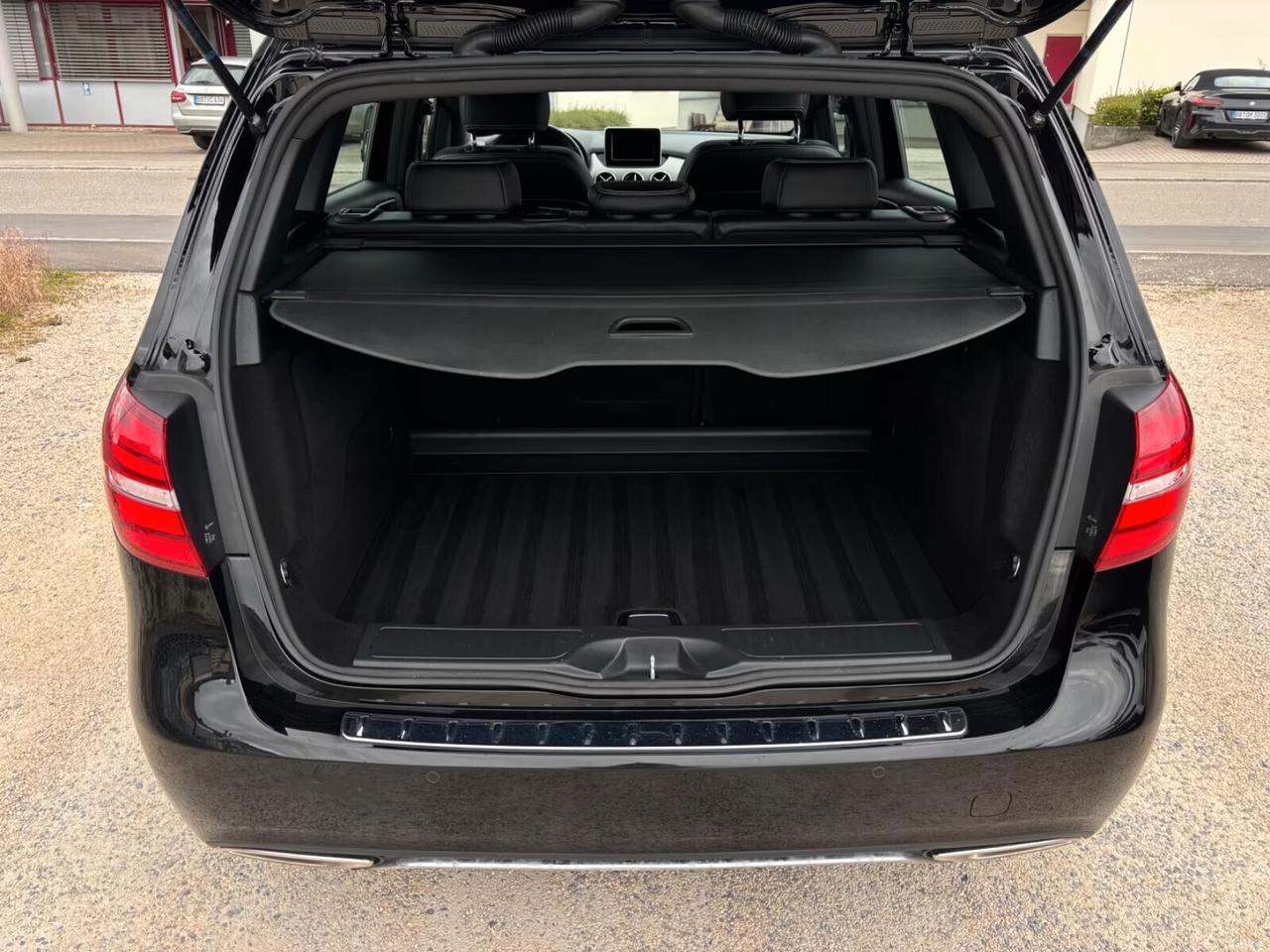 Mercedes-benz B 180 Urban