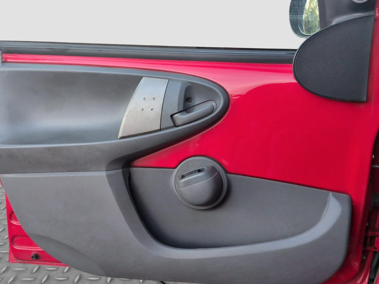 Peugeot 107 1.0 BENZINA 68CV 5p. 2008