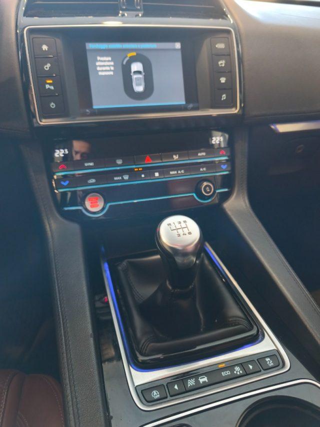 JAGUAR F-Pace 2.0 D AWD 180 CV Prestige Pelle Tabacco