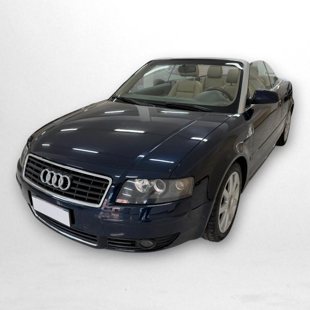 Audi A4 Cabriolet 2.5 V6 TDI cat