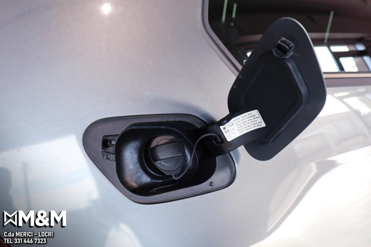 Volkswagen Golf R 2.0 TSI DSG 4MOTION 3p. BMT