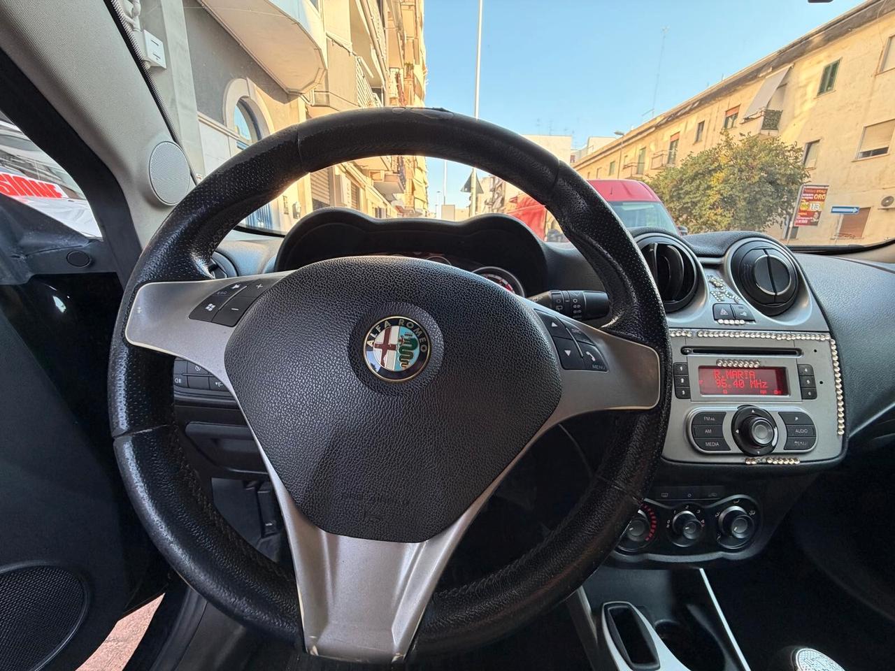 Alfa Romeo MiTo 1.4 78 CV NEOPATENTATI