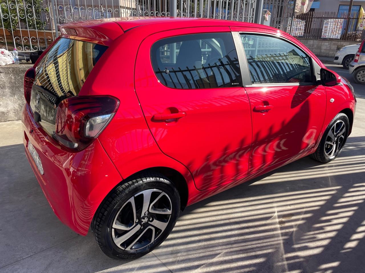 Peugeot 108 VTi 72 S&S 5 porte Allure TOP!