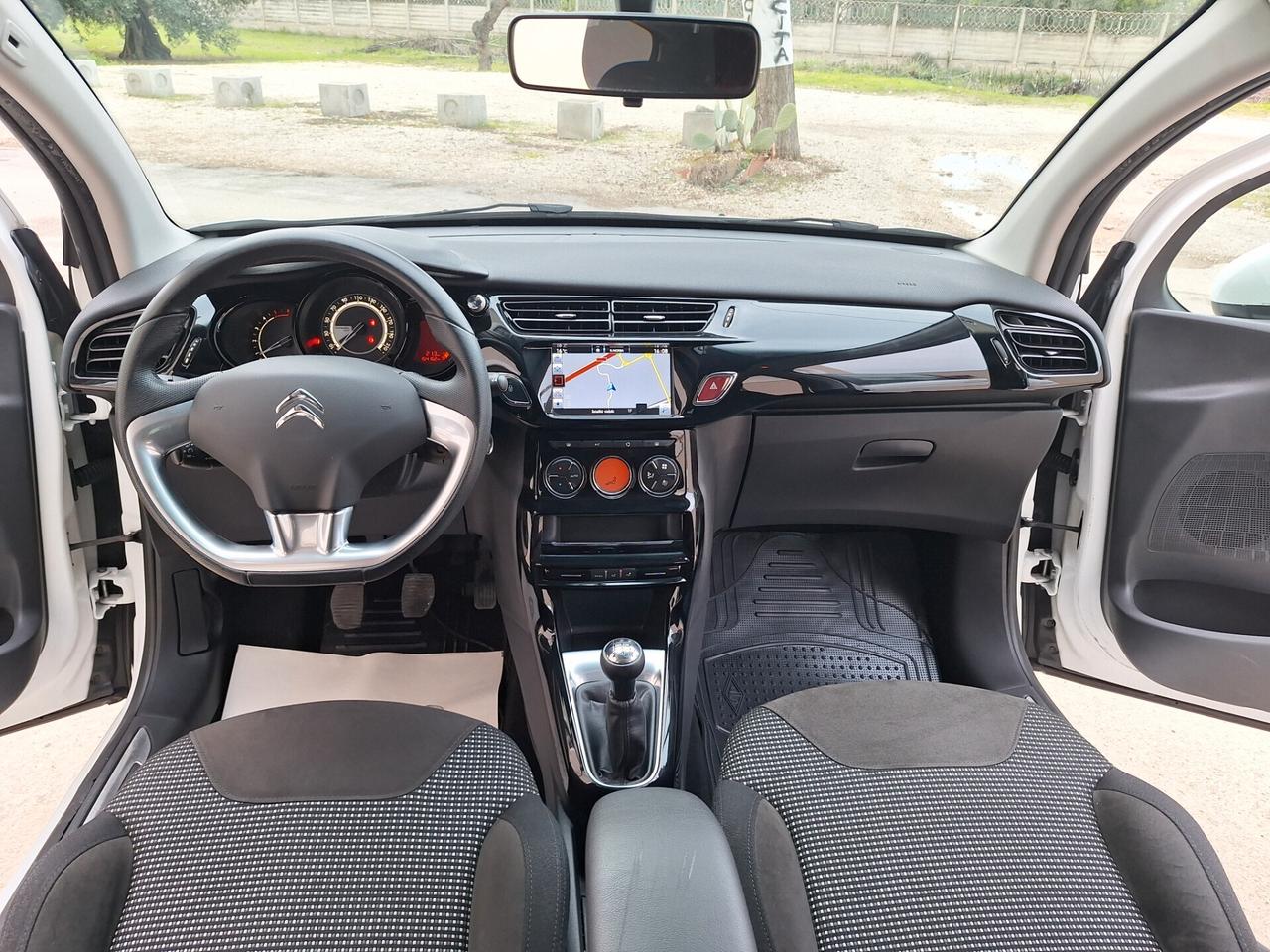 Citroen C3 BlueHDi 75 Exclusive NAVI TETTO 2015