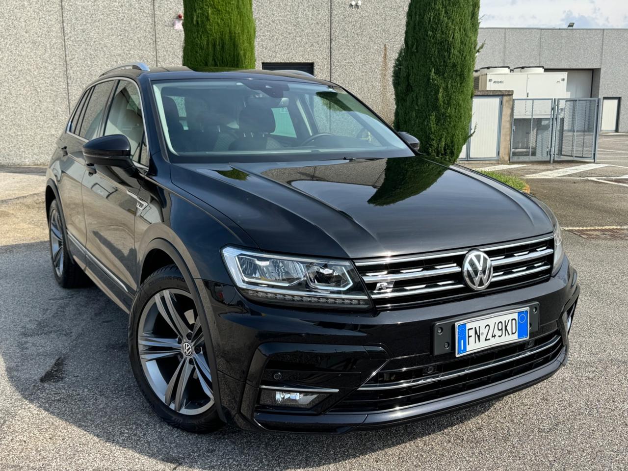 Vw Tiguan R-Line 1.6 TDI 116CV Euro 6B