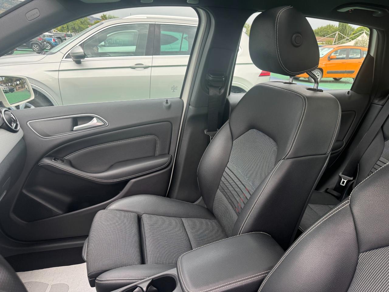Mercedes-benz A 180 d Premium
