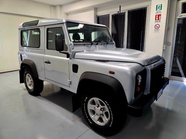 LAND ROVER Defender 90 2.4 TD4 AUTOVETTURA SERVICE LAND ROVER