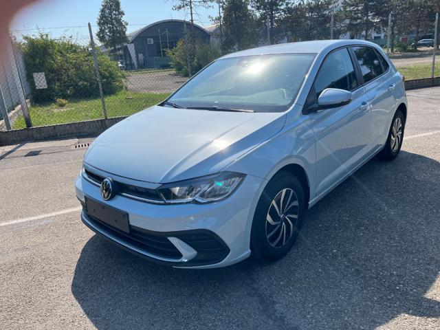 VOLKSWAGEN Polo 1.0 YOUNG Km 0