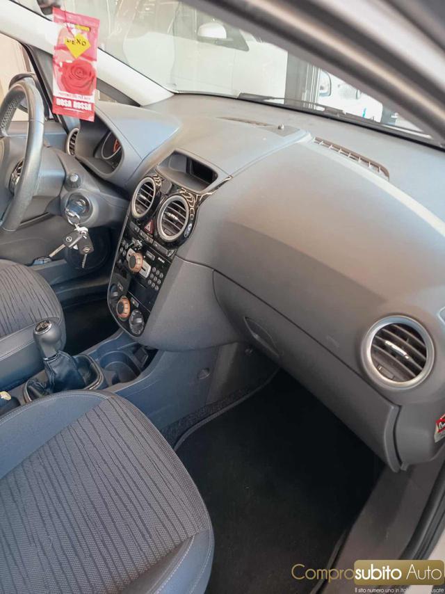 OPEL Corsa 1.2 85CV 3 porte GPL-TECH b-color