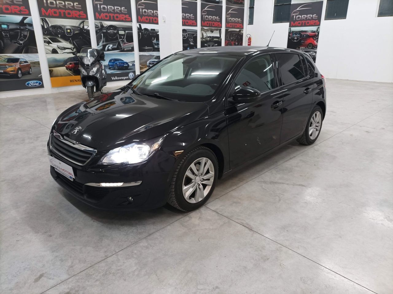 Peugeot 308 BlueHDi 120 S&S Active 2015