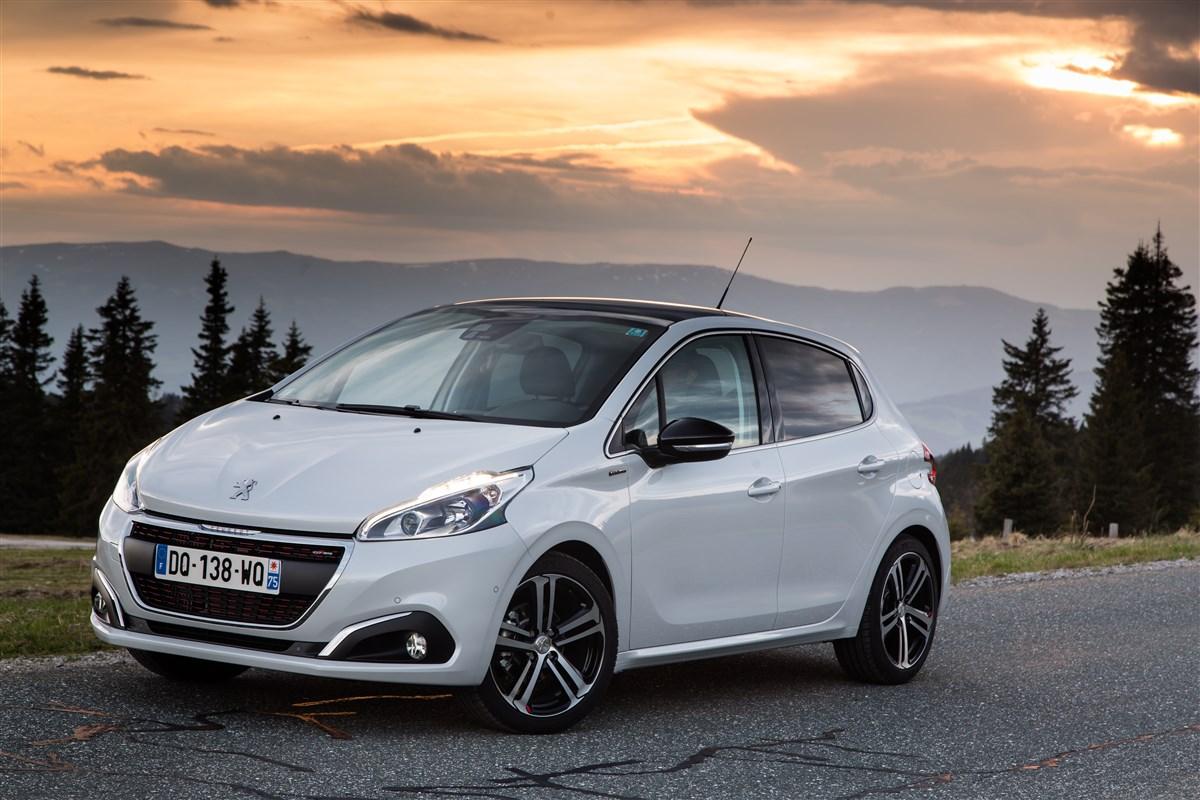 PEUGEOT 208 I 2015 - 208 5p 1.6 bluehdi Active 75cv