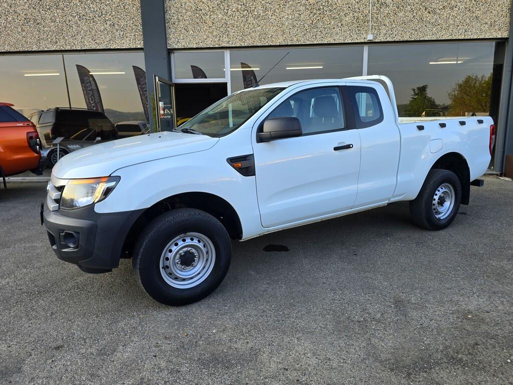 Ford Ranger 2.2 TDCi Super Cab XL CON SOLO 38000 KM!