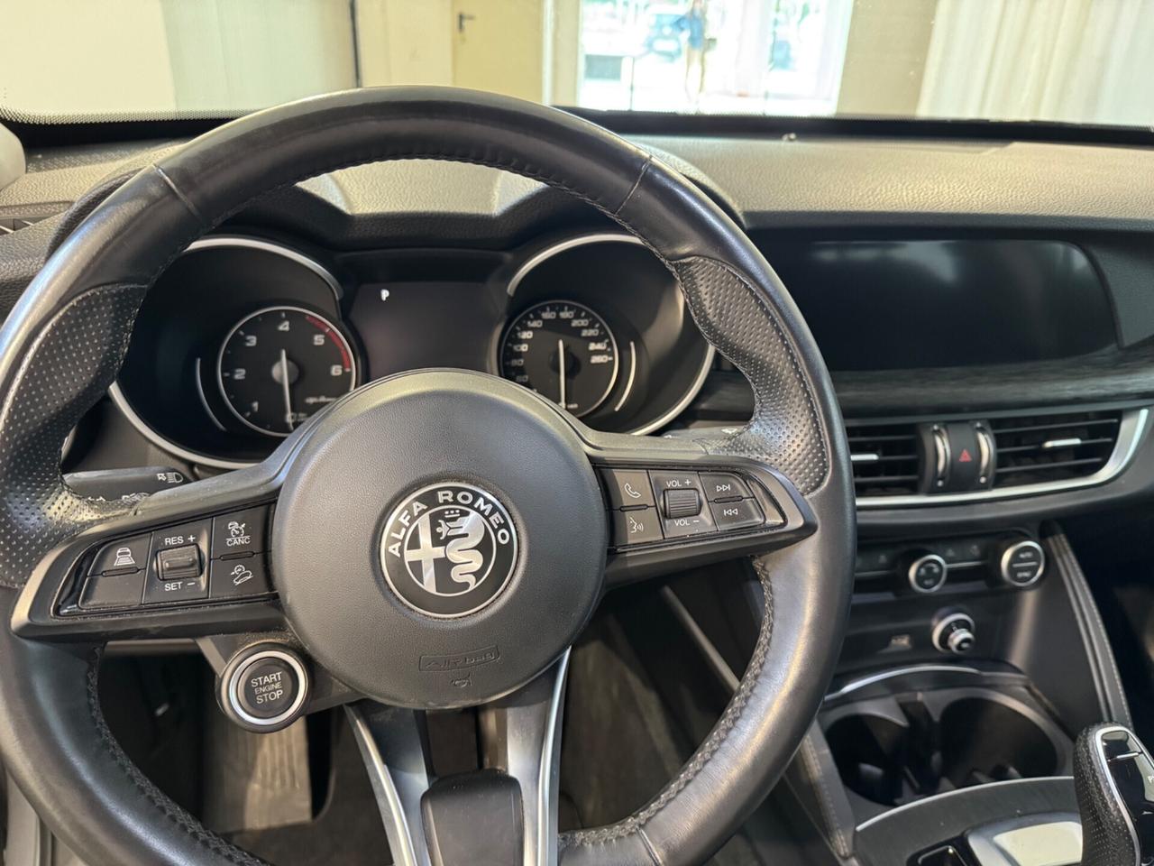 Alfa Romeo Stelvio 2.2 Turbodiesel 190 CV AT8 Q4 Business