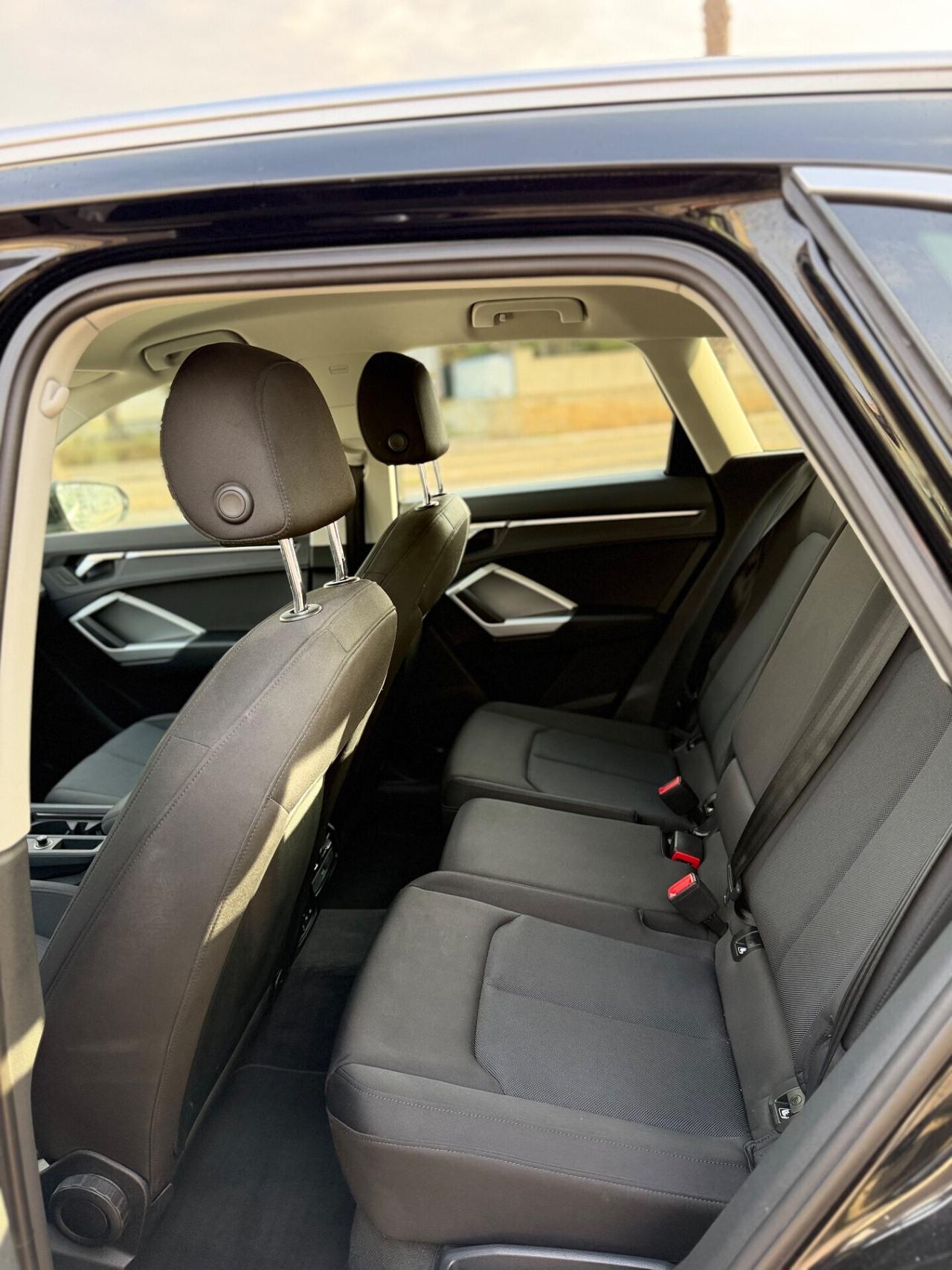 Audi Q3 35 TDI S tronic line edition