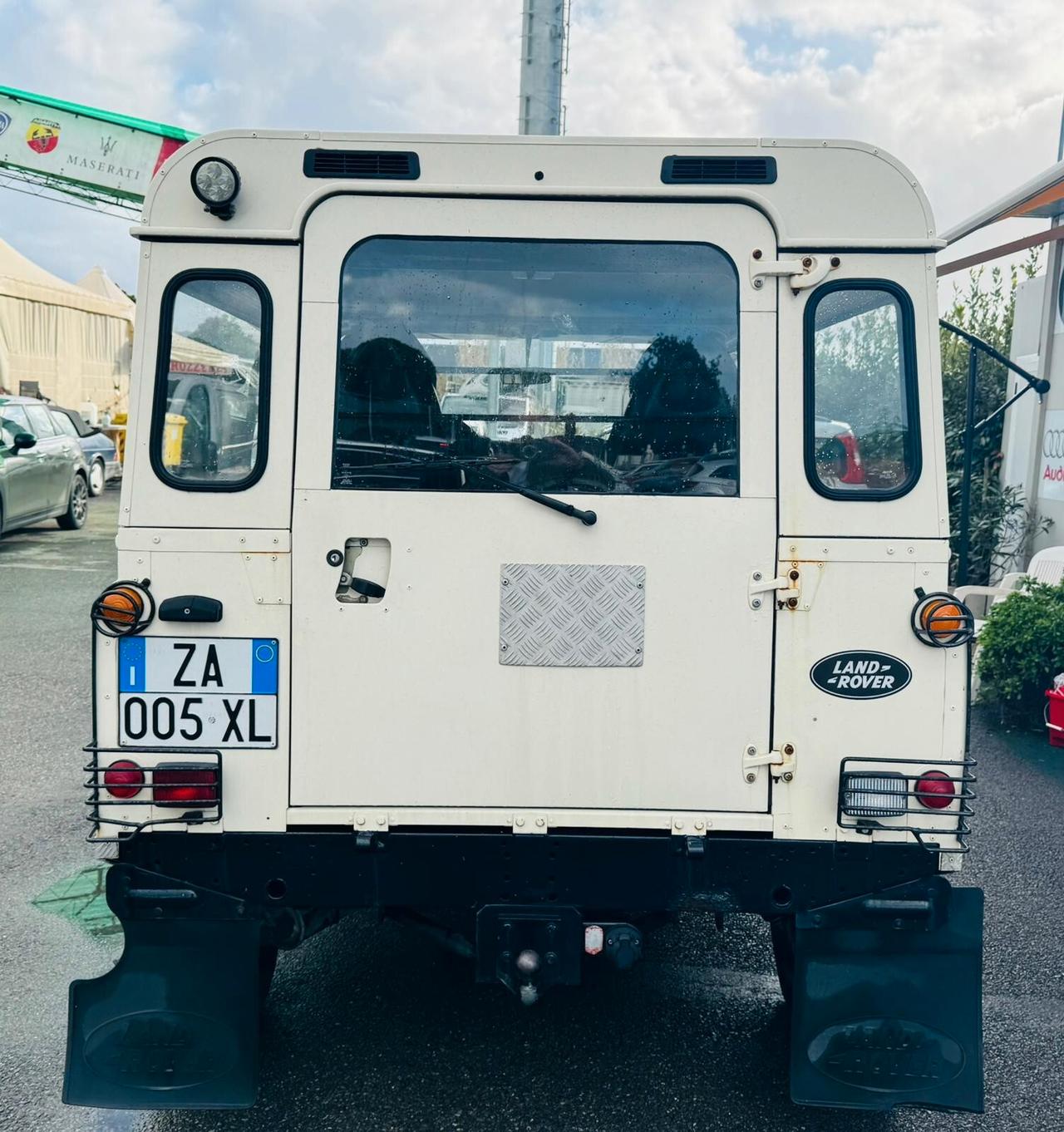 Land Rover Defender 90 turbodiesel Hard-top gancio traino