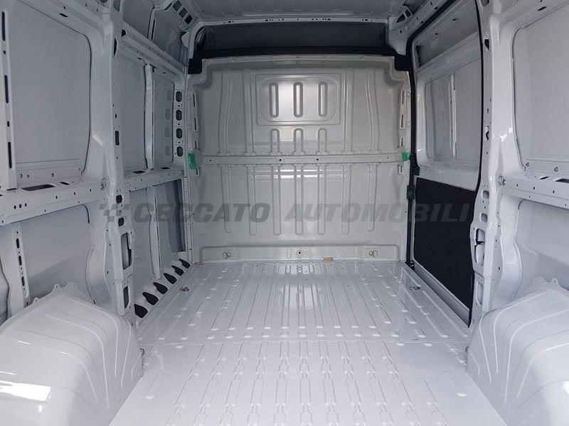 FIAT Ducato Ducato Series 2 Stock My25 Furgone Lastrato 33q Mh2 120cv 2.2 Multijet 3