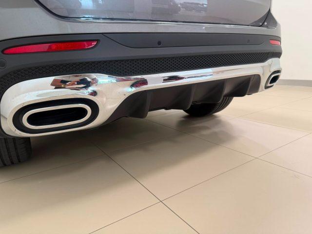 MERCEDES-BENZ GLB 180 d Automatic Sport