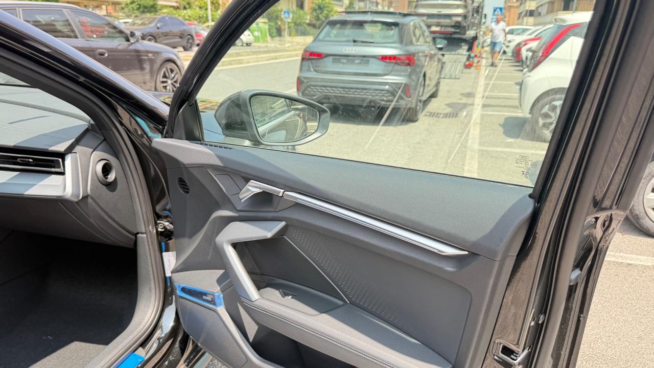 Audi A3 SPB 35 TDI S tronic S line edition LED NAVI COCKPIT KAMERA 360 TETTO APRIBILE PACCHETTO LUCI AMBIENT