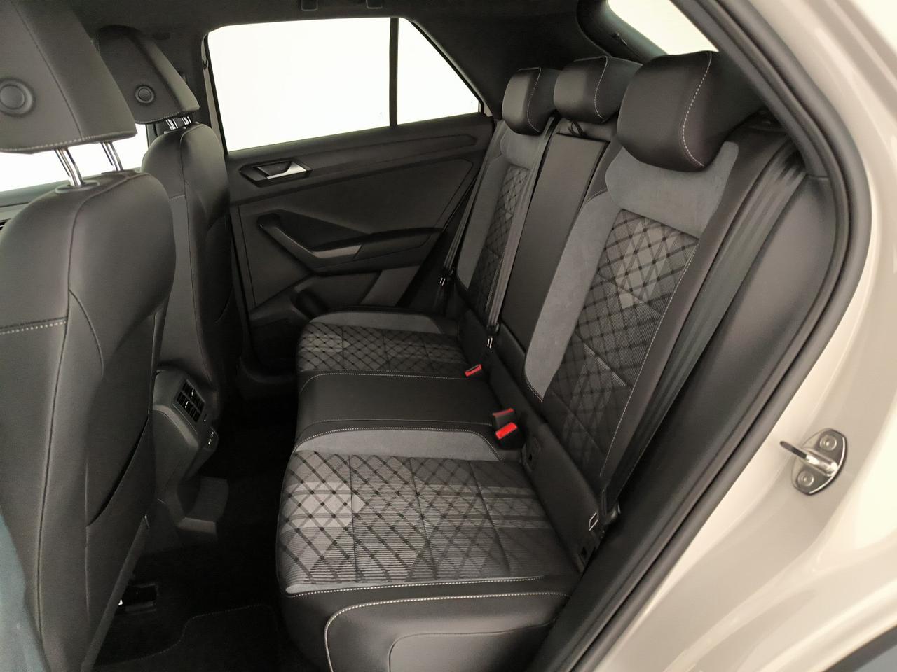 Volkswagen T-Roc 2.0 tdi r-line plus 115cv