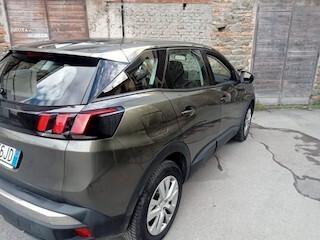 Peugeot 3008 BlueHDi 130 S&S EAT8 Active