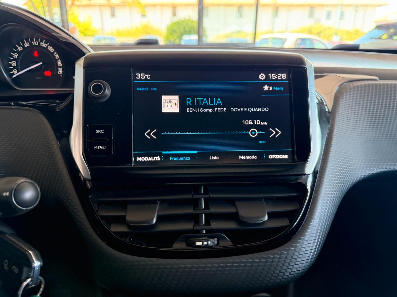 Peugeot 2008 BlueHDi 75 Active