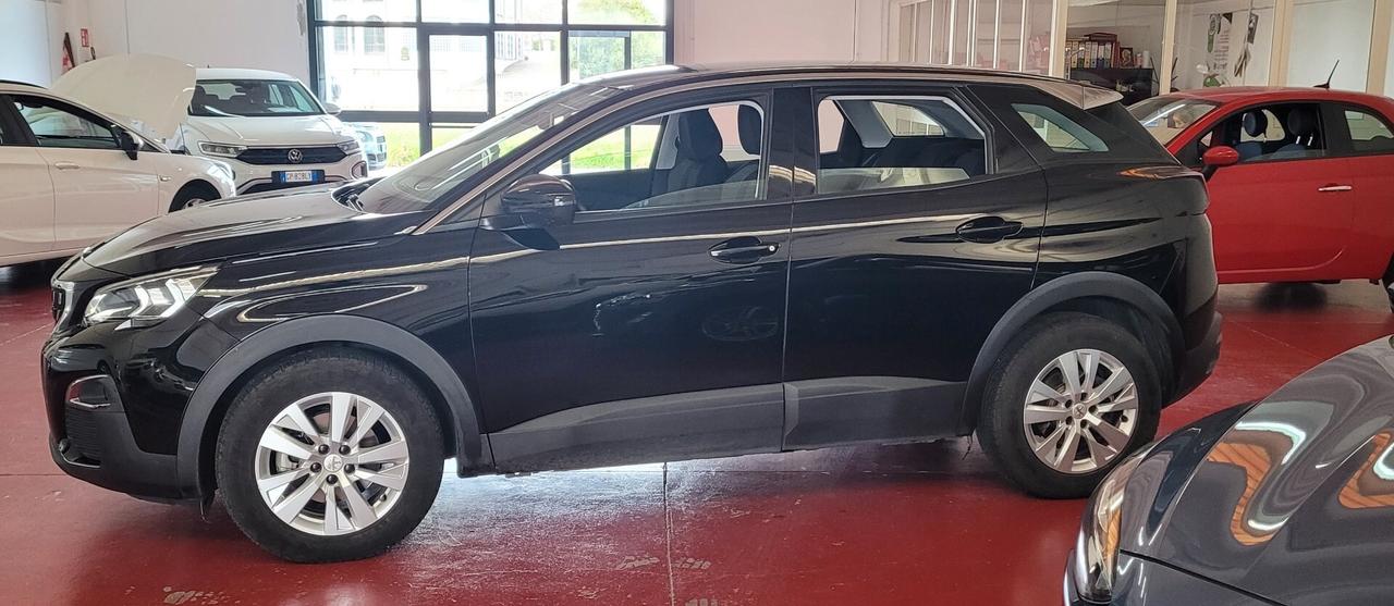 Peugeot 3008 BlueHDi 130 S&S Business