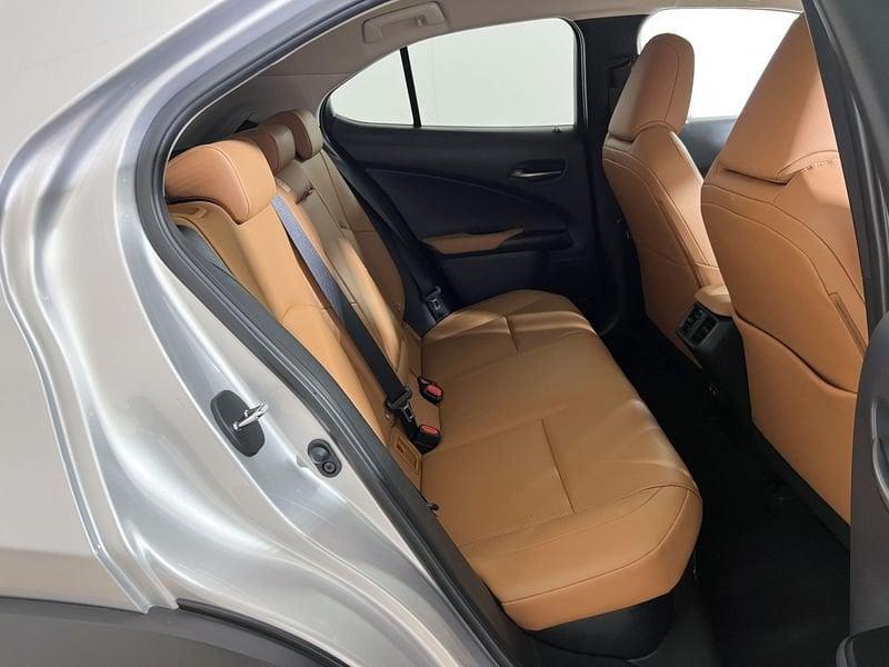 Lexus UX Hybrid Premium