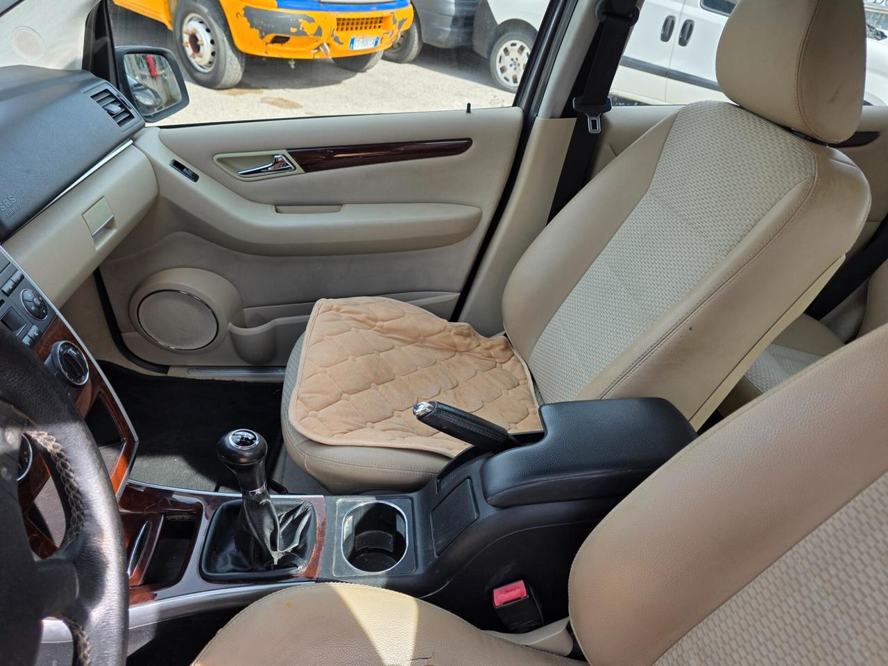 Mercedes-benz B 170 180 NGT BlueEFFICIENCY Chrome