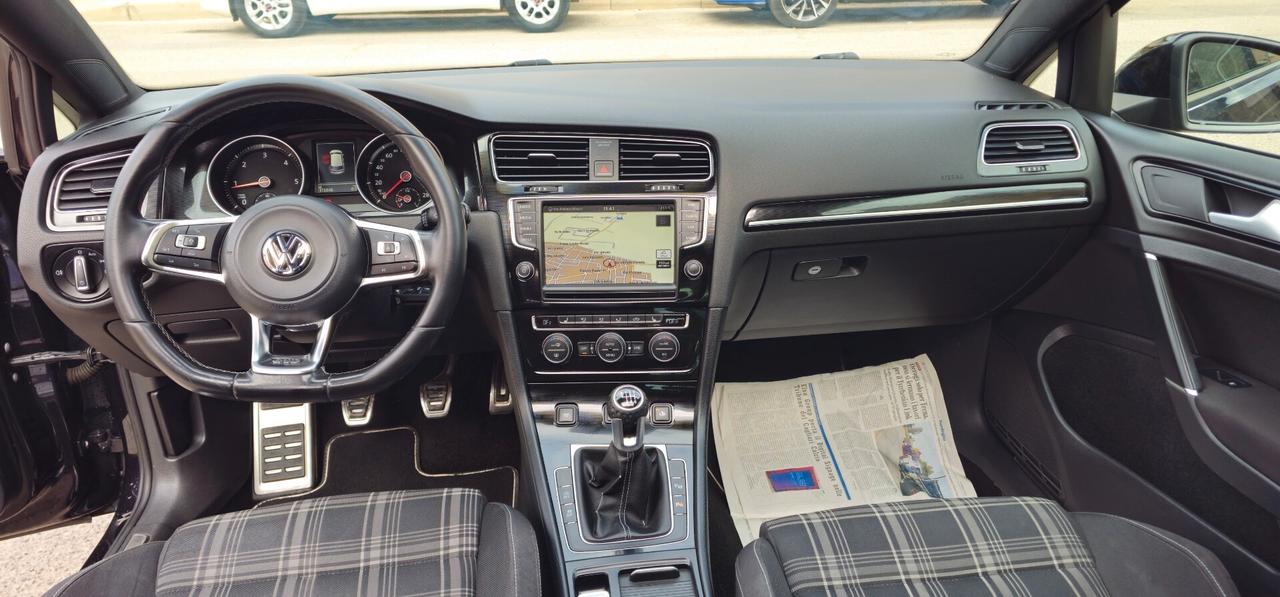Volkswagen Golf GTD 2.0 TDI 5p. BlueMotion Technology
