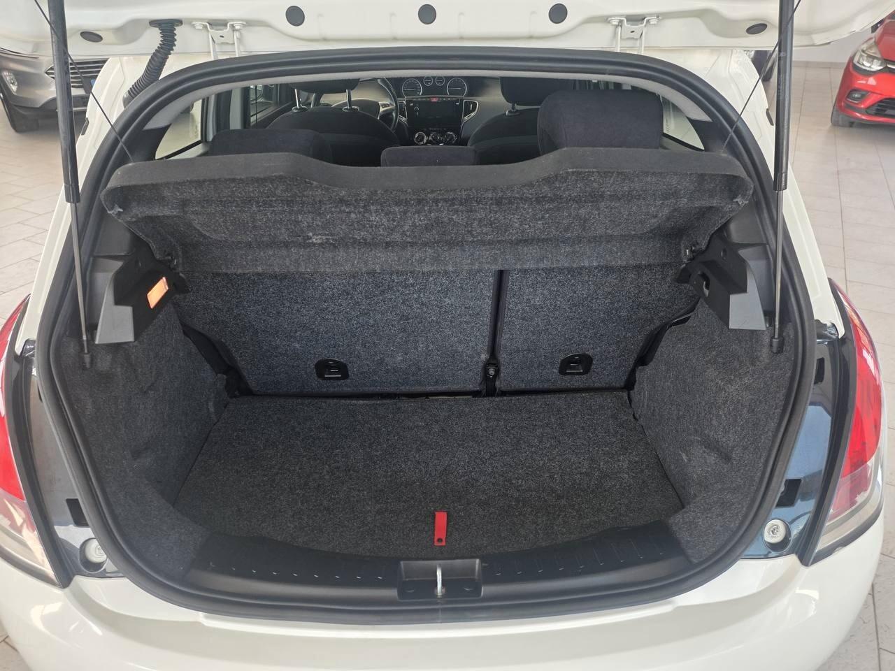 Lancia Ypsilon 1.2 69 CV 5 porte GPL Ecochic Gold