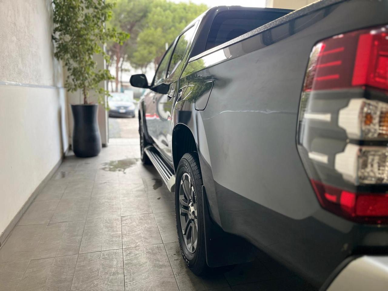 MITSUBISHI L200 2.3 D Double Cab 4x4 *2021* *UNICOPRO* *FULL*