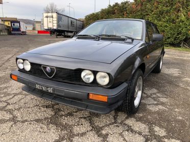 Alfa Romeo Alfetta GTV 2.0