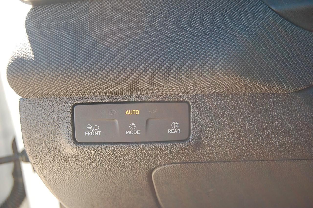 Volkswagen T-Roc 1.5 eTSI ACT 150 CV DSG Life