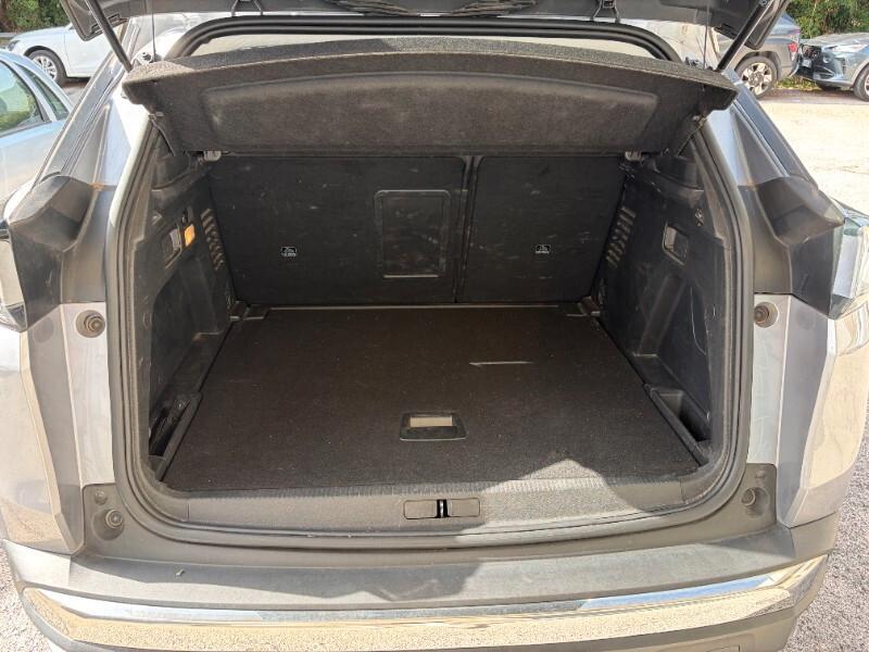 Peugeot 3008 BlueHDi 130 S&S EAT8 Allure