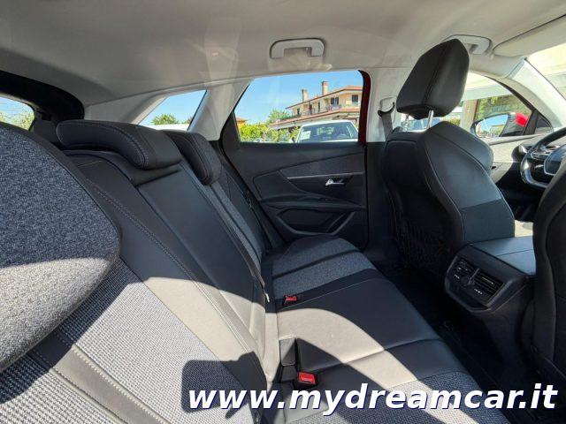 PEUGEOT 3008 BlueHDi 120cv Allure