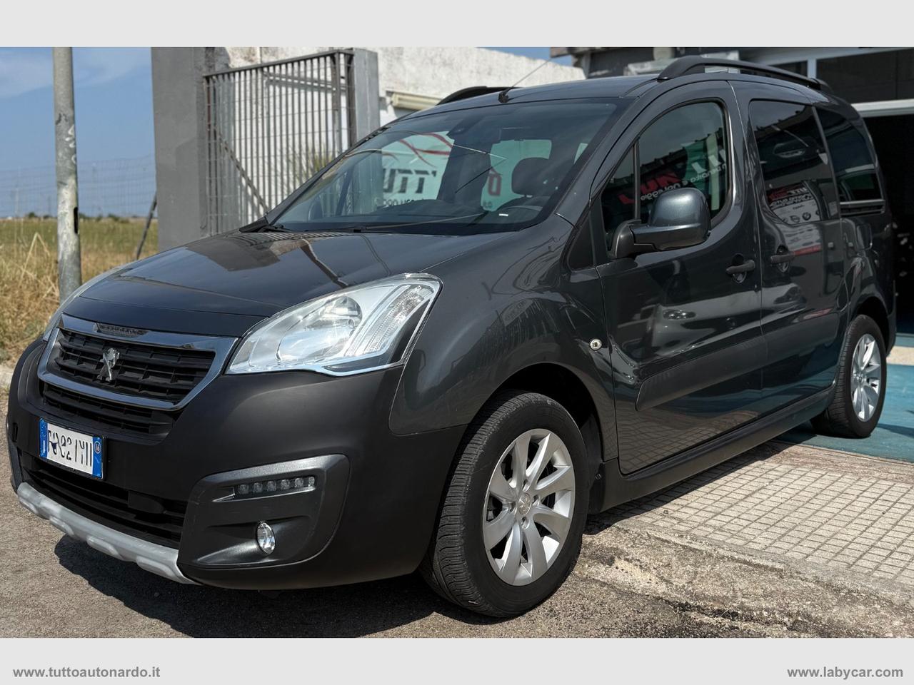 PEUGEOT Partner Tepee BlueHDi 100 Outdoor